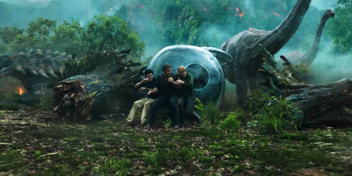 Não há mais parque no novo cartaz de “Jurassic World: Reino Ameaçado”!