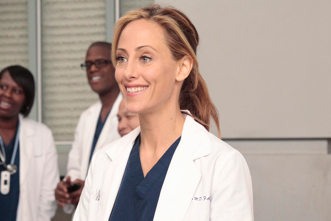 Grey’s Anatomy: Kim Raver, a Dra. Teddy, está de volta ao elenco