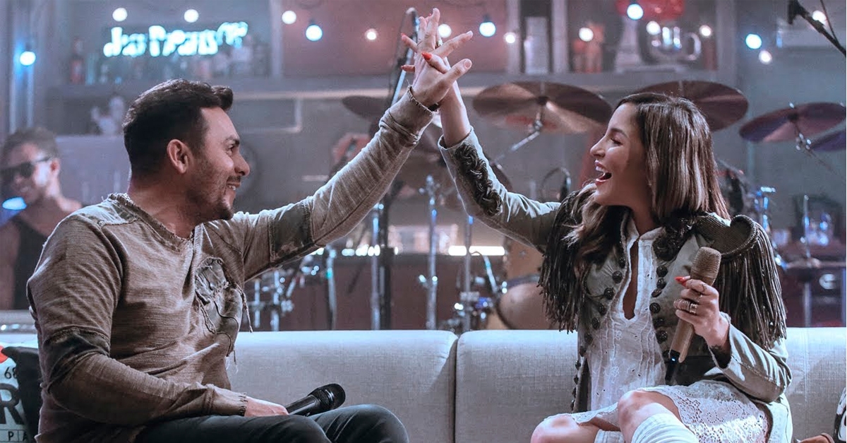 Claudia Leitte lança “Matutinha” ao lado de Mano Walter