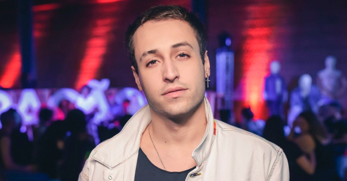 Nathan Barone lança EP “Intro” com seis faixas inéditas; confira!