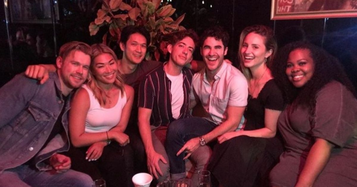 Atores de Glee se reencontram e as fotos do rolê ficaram ótimas; confira!