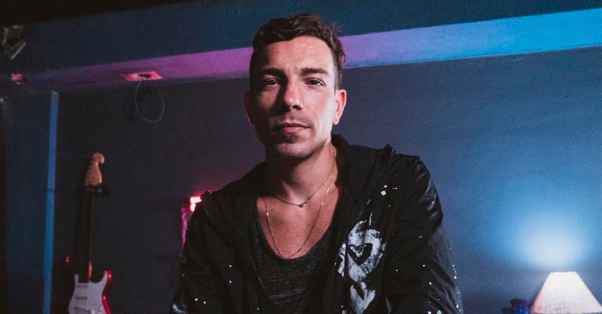 Entrevista | Di Ferrero conta tudo sobre o álbum “Sinais” e comenta sobre a participação no “Show dos Famosos”