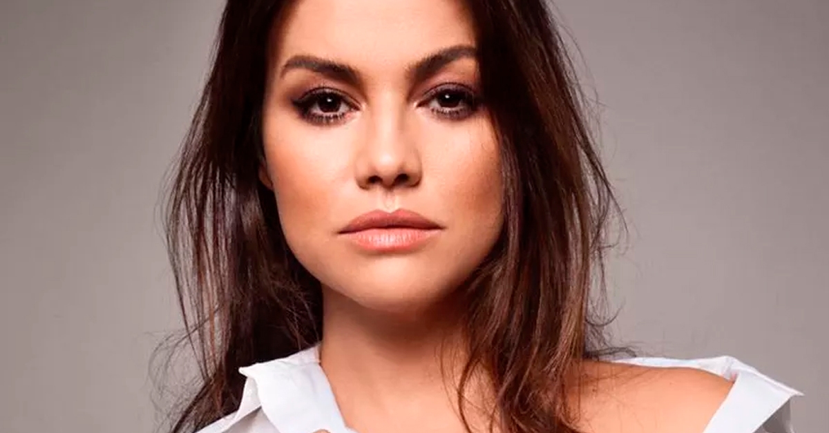 Laryssa Dias lança EP ‘Playlist Particular’