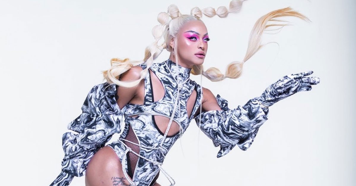 Após vazamento do álbum, Pabllo Vittar antecipa lançamento do “111” para hoje