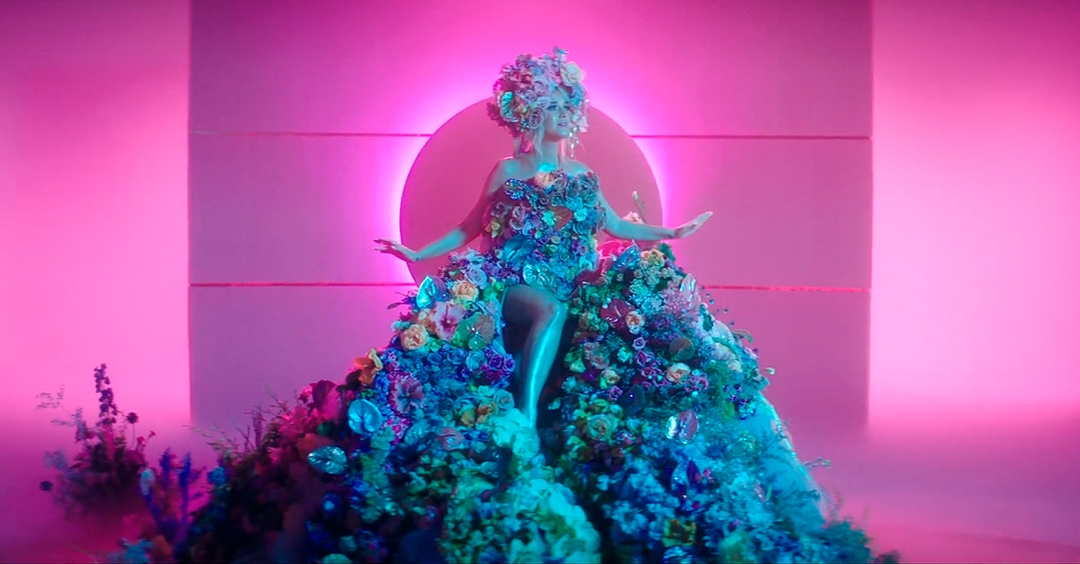 Katy Perry aluga estúdio móvel para realizar filmagens em casa