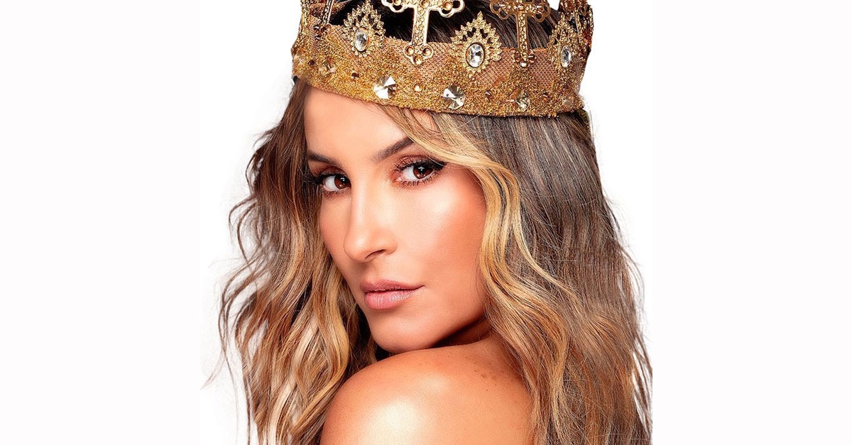 Claudia Leitte é a primeira brasileira a se apresentar no Epcot, no Walt Disney World