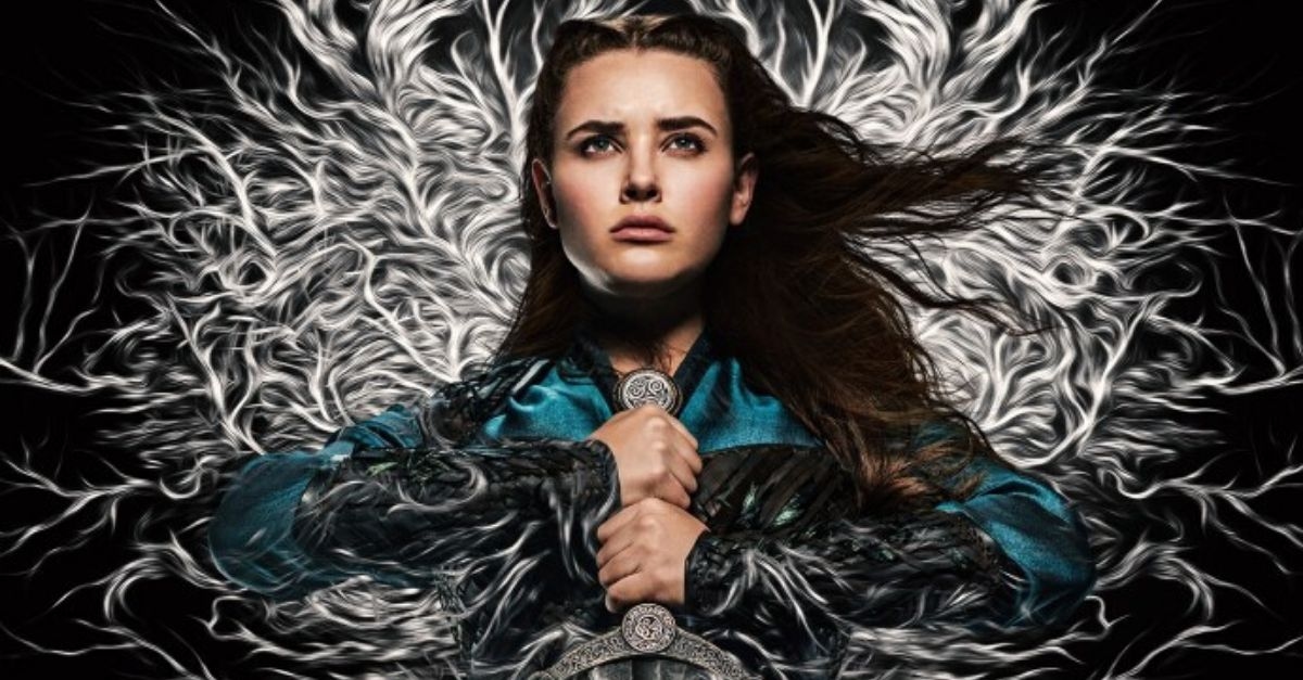 Estrelada por Katherine Langford, “Cursed – A Lenda do Lago” tem primeiras imagens divulgadas