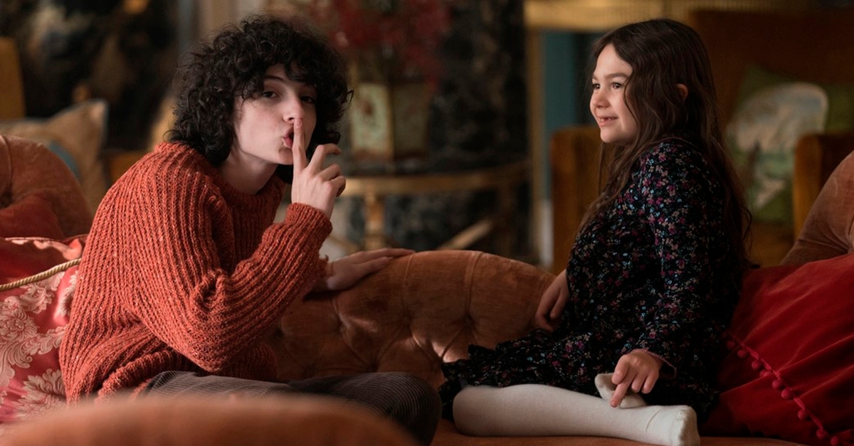 Com ator de “Stranger Things” no elenco, “Os Órfãos” chega às lojas em DVD
