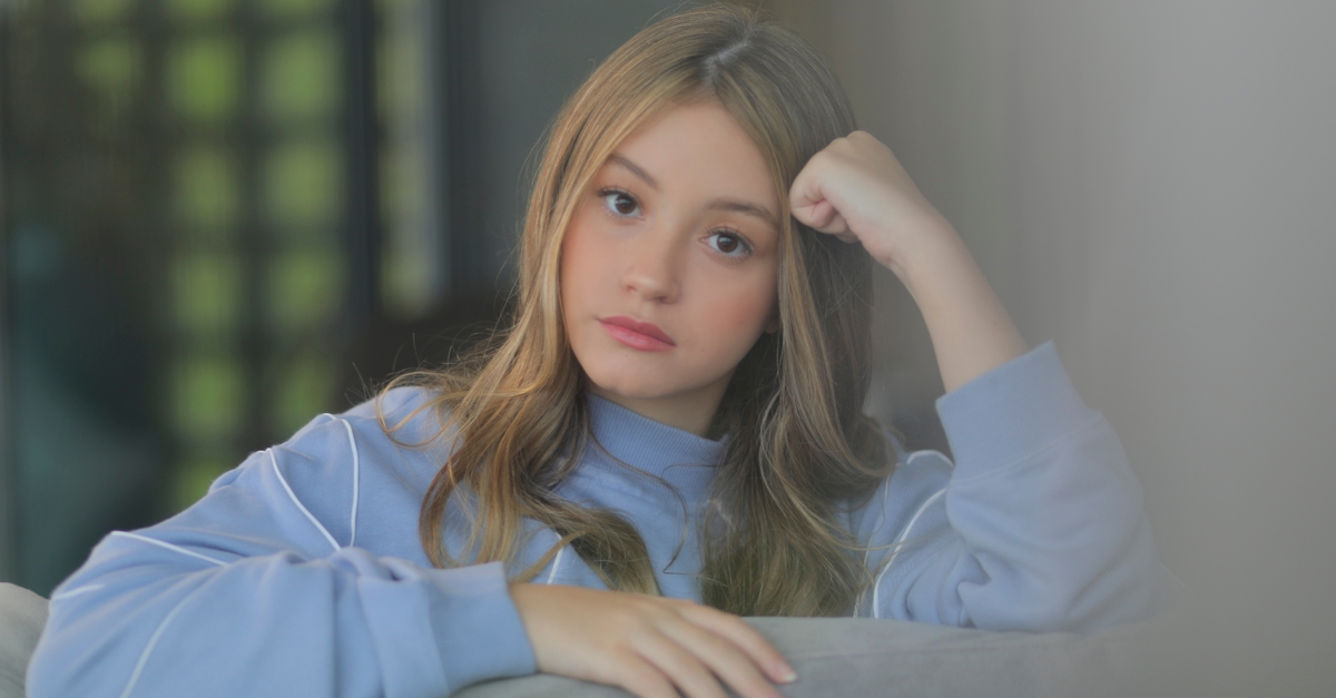 “Dias Melhores” | Anna Mel lança regravação de sucesso da banda Jota Quest