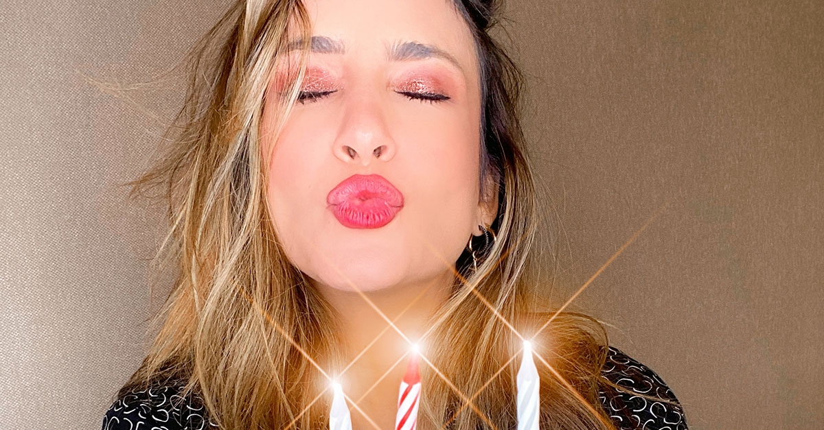 Claudia Leitte anuncia convidados da live em comemoração aos 40 anos