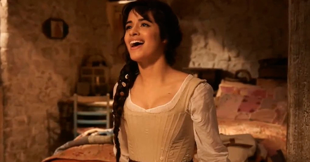 Sony Pictures divulga logo oficial de “Cinderella”, com Camila Cabello
