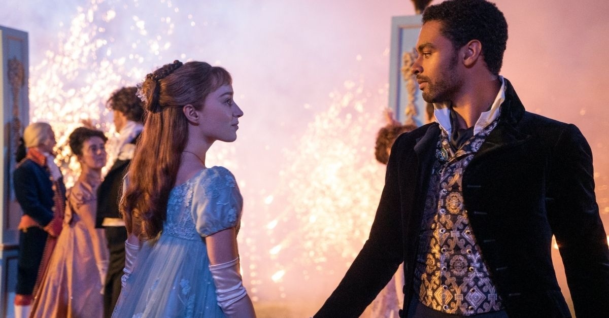 “Bridgerton”: 2ª temporada ganha data de estreia; confira mensagem do elenco!