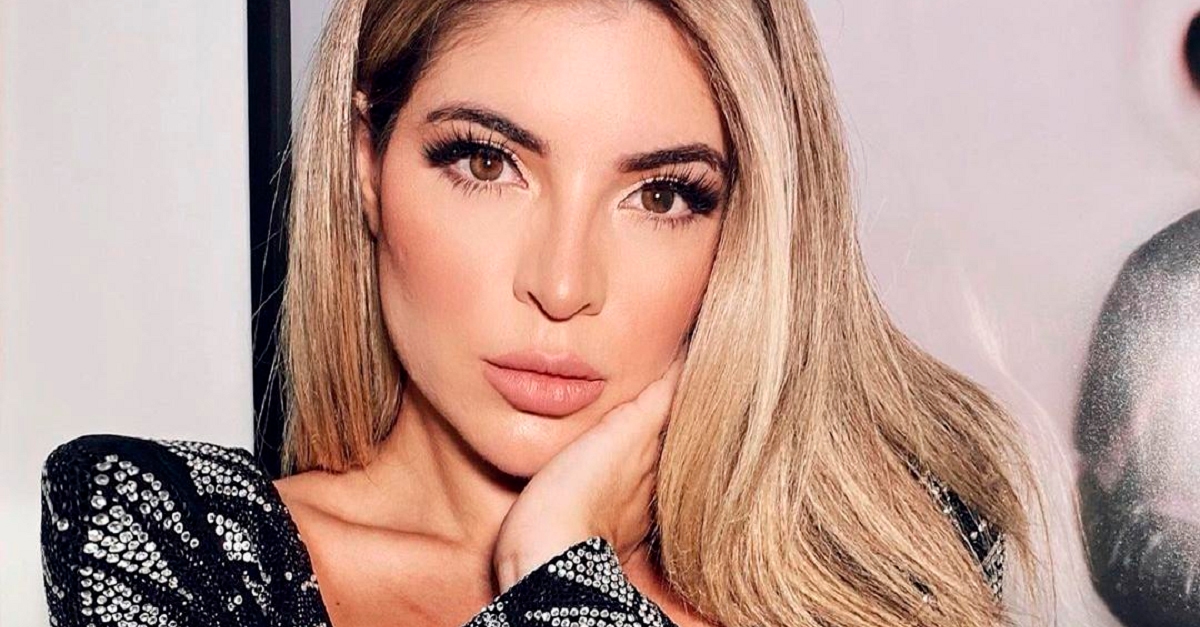 Gkay se muda para mansão e anuncia novo projeto