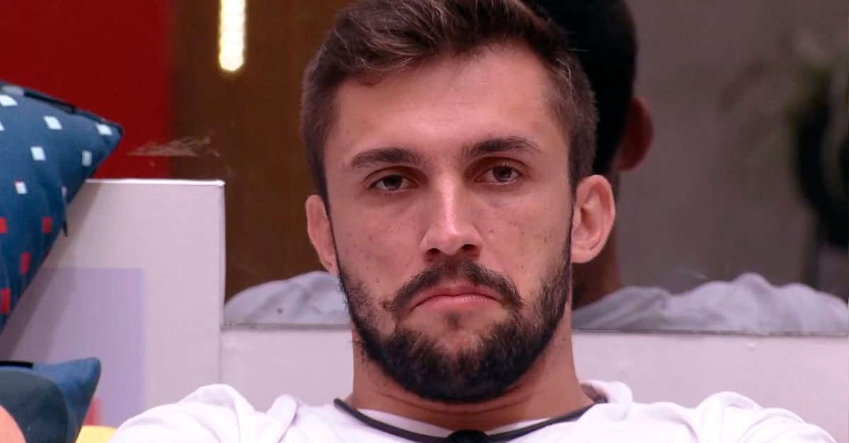 BBB21 | Arthur e Camilla de Lucas brigam por conta do castigo do monstro: “Que saco!”