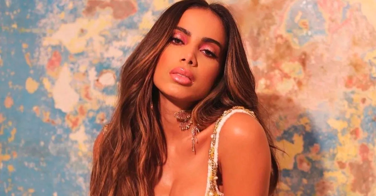 Anitta comemora após “Envolver” atingir o Top 10 do Spotify Global: “Feliz e grata”