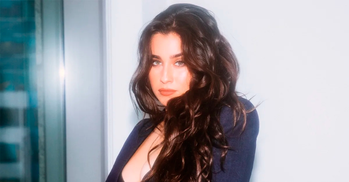 Letra e Tradução: “Colors” – Lauren Jauregui