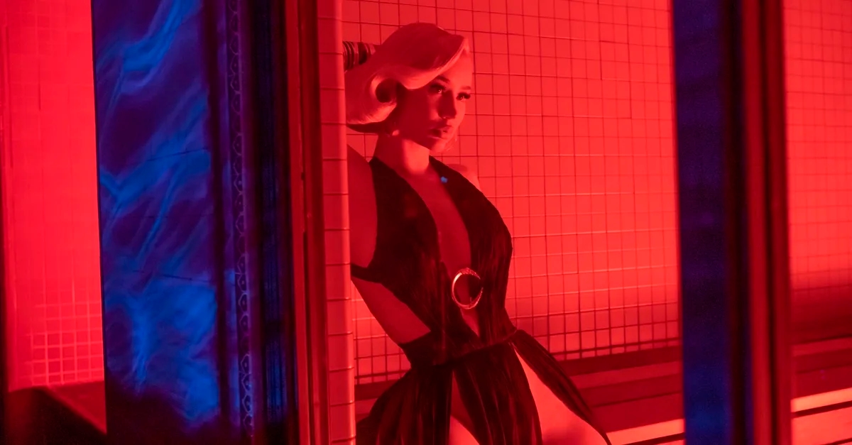 Letra e Tradução: “STFU” – Iggy Azalea