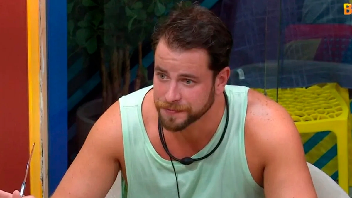 BBB22: Gustavo conta aos brothers que Anitta queria pegar Rodrigo