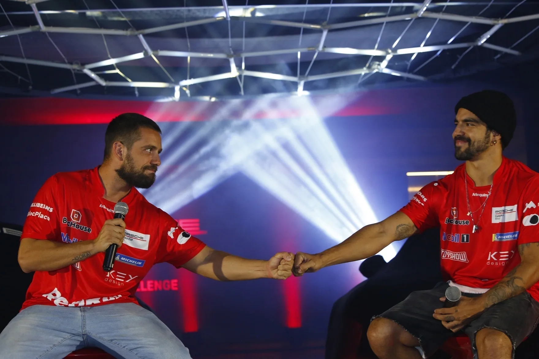 Caio Castro apresenta Rafael Cardoso como novo parceiro de corrida