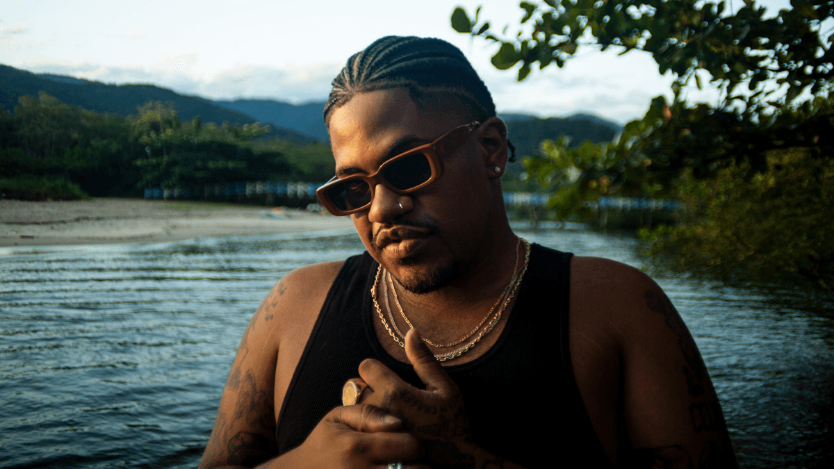 Entrevista | Luccas Carlos fala sobre disco do disco “jovemCARLOS” e parceria com Lulu Santos: “Muito antenado!”