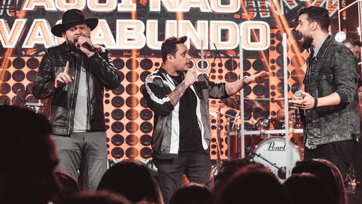 Luiz Henrique e Léo estreiam projeto ao vivo com o single “Aqui Não, Vagabundo”, em parceria com Paulo Pires; ouça!