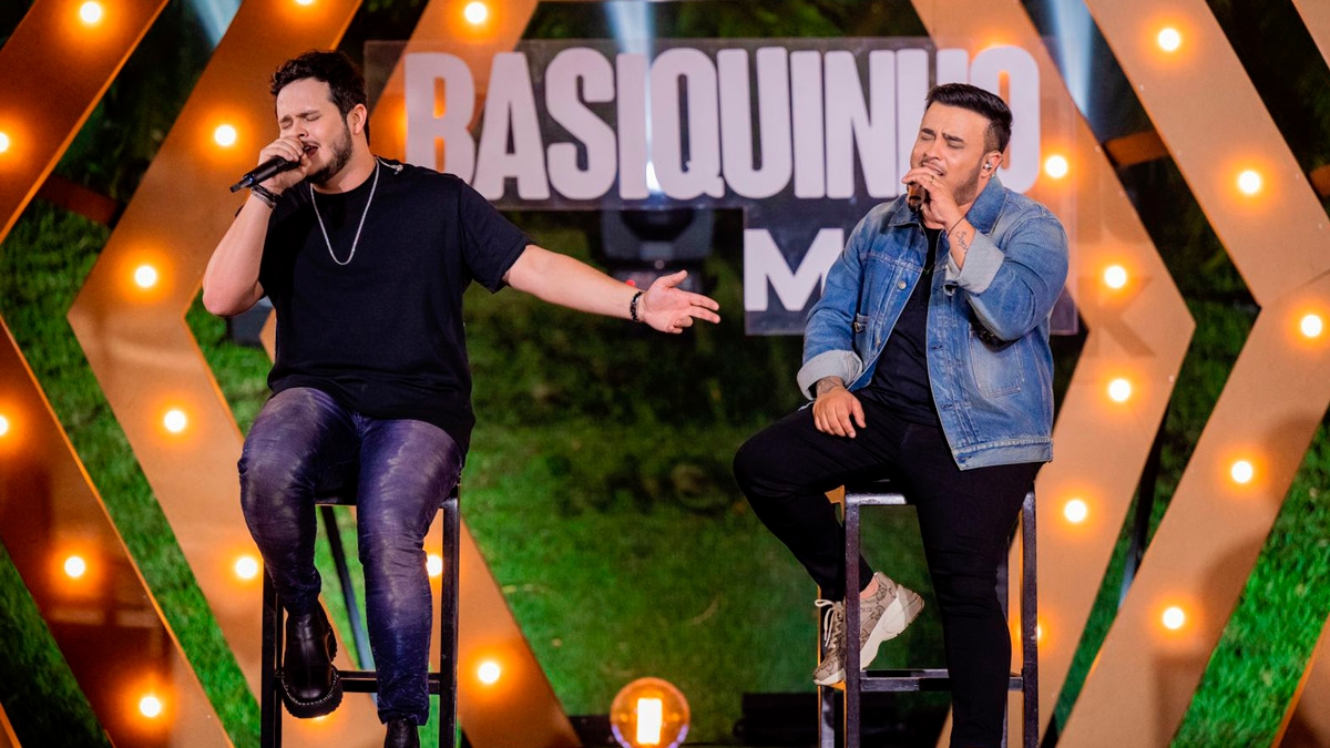 Matheus e Kauan gravam novo EP em Goiânia com participação de Jorge e Mateus