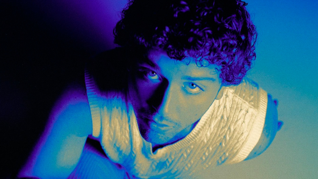 Bazzi lança disco “INFINITE DREAM” e videoclipe para single “Heaven”
