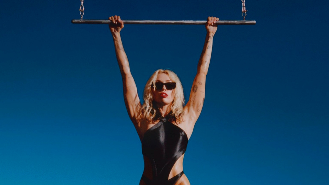 Miley Cyrus revela tracklist do “Endless Summer Vacation”
