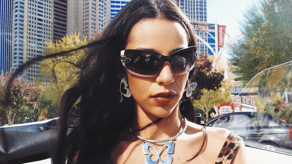 Marina Sena anuncia data de estreia e capa do novo single “Tudo pra amar você”