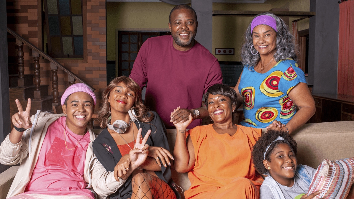 “Toda Família Tem” | Prime Video inicia gravações de nova série brasileira de comédia; saiba mais!