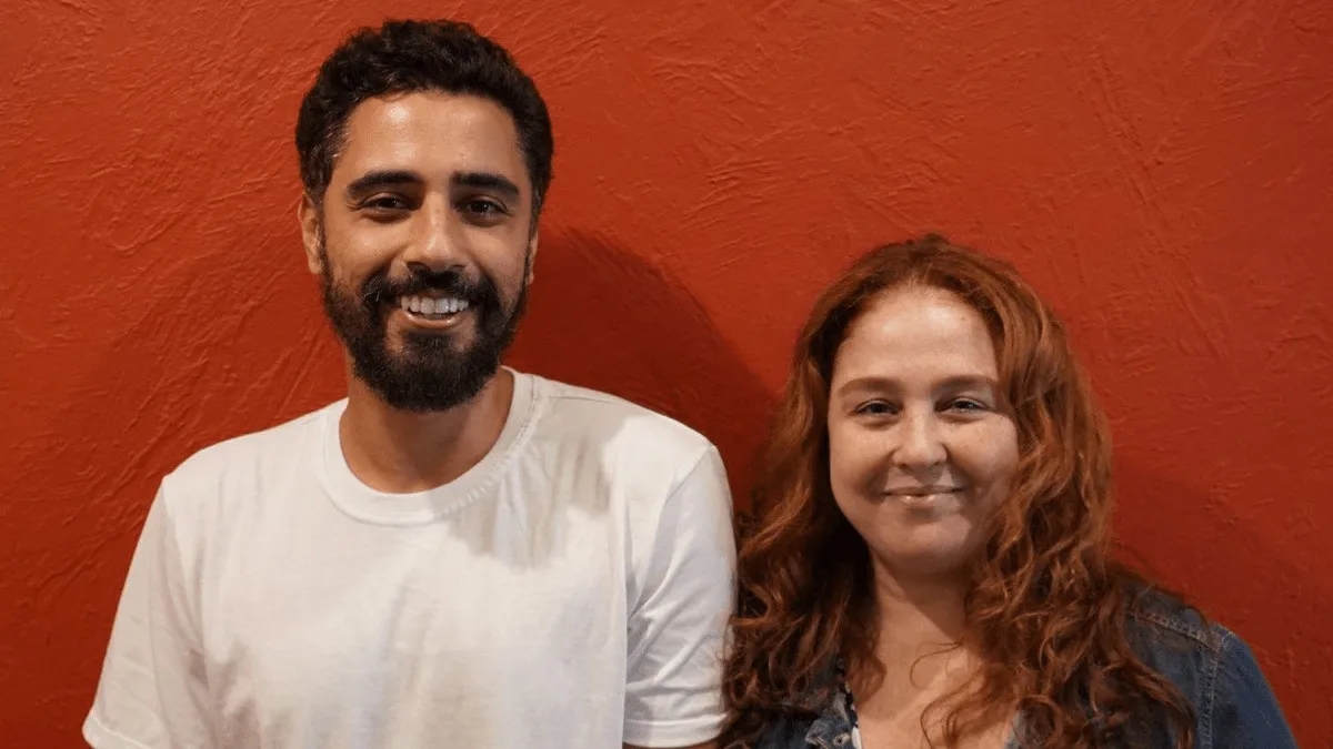 Felipe Haiut estreia o espetáculo “Selvagem” com direção de Déborah Lamm