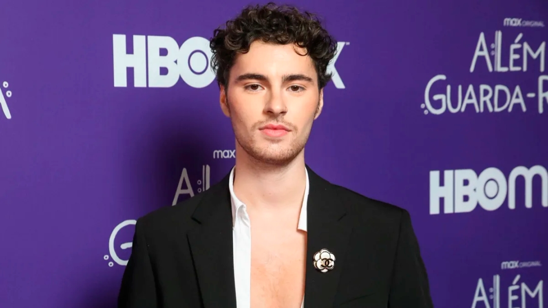 Gabriel Coppola estreia em produção da HBO Max e fala sobre testes para “De Volta aos 15”, “Turma da Mônica Jovem” e “Euphoria”; confira!