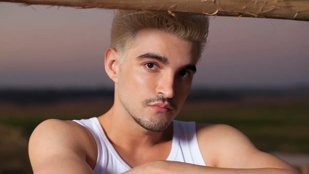 Jão esgota show da SUPER Turnê em São Paulo e comemora: “Meu sonho”