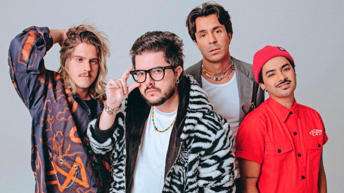 Restart inicia turnê “Pra Você Lembrar” com show nostálgico e multicolorido em São Paulo