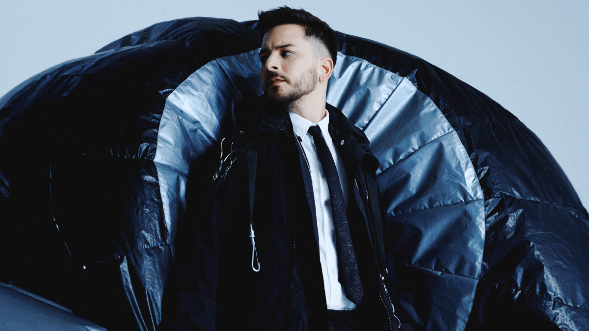 Junior estreia turnê do disco “Solo” e comemora: “Muito orgulhoso”