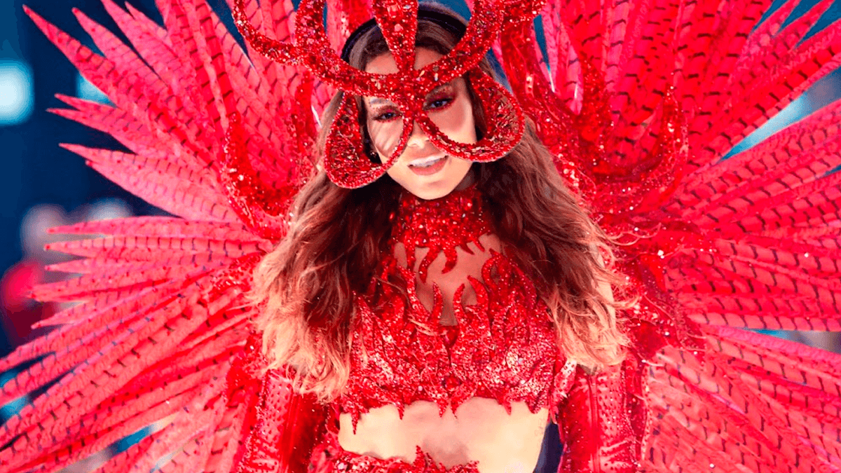 Anitta anuncia desfile próprio na Sapucaí