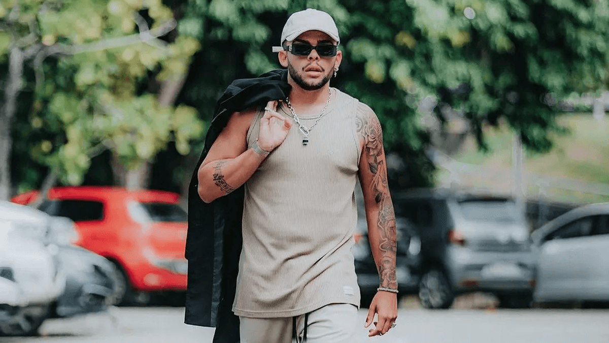 Jota Araújo lança audiovisual “Pé N’Areia do Jota”