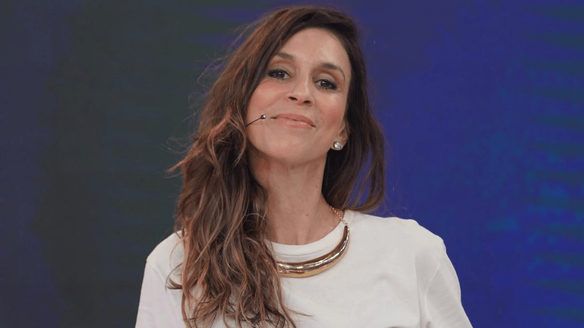 Sarah Oliveira comanda videocast diretamente do Lollapalooza Brasil; saiba mais