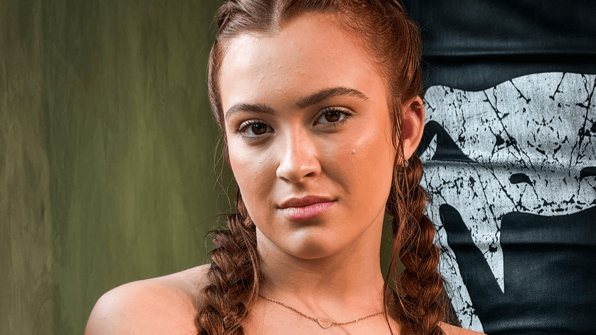 Ágatha Félix retrata sentimentos intensos em seu novo single  “Te odeio (tanto!!!)”: “Isso é arte pra mim”