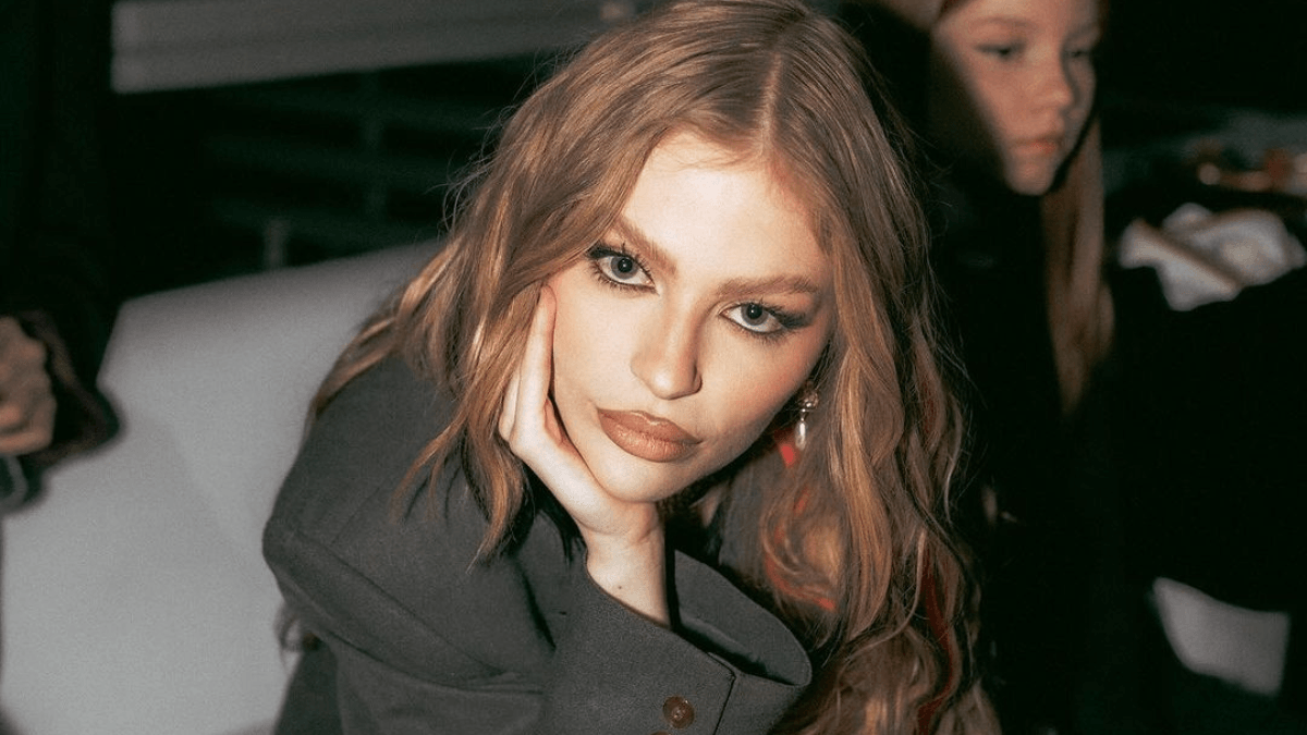 Luísa Sonza enterra versão antiga de si mesma no clipe de “Fruto do Tempo”; veja a letra