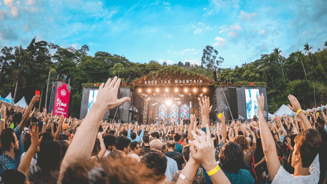 Redley apresenta Casa do Rock e loja oficial no Rock the Mountain