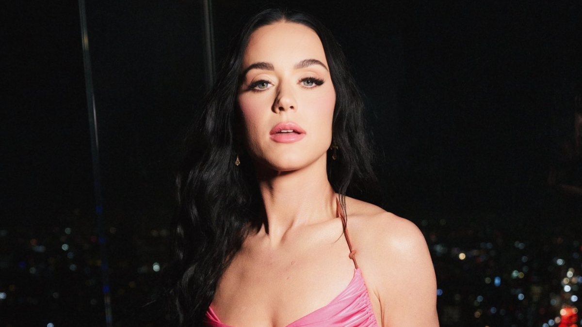 “1432”: Katy Perry lança versão deluxe de novo disco com quatro faixas inéditas