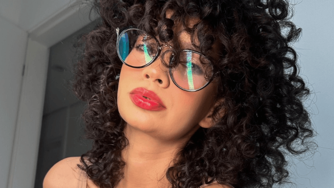 Jessyca Sanses comenta sobre primeira gravidez: “Um dos momentos mais marcantes e emocionantes da minha vida”