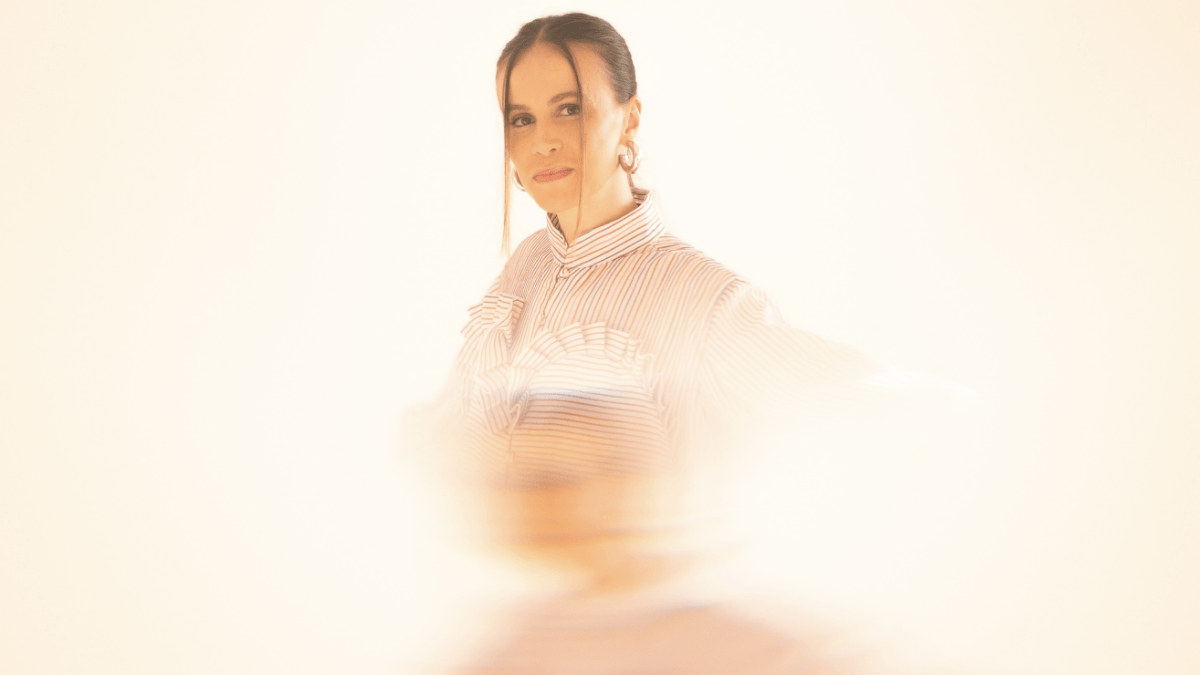 Marina Gold lança “Sim”, um hino ao amor e aos novos começos