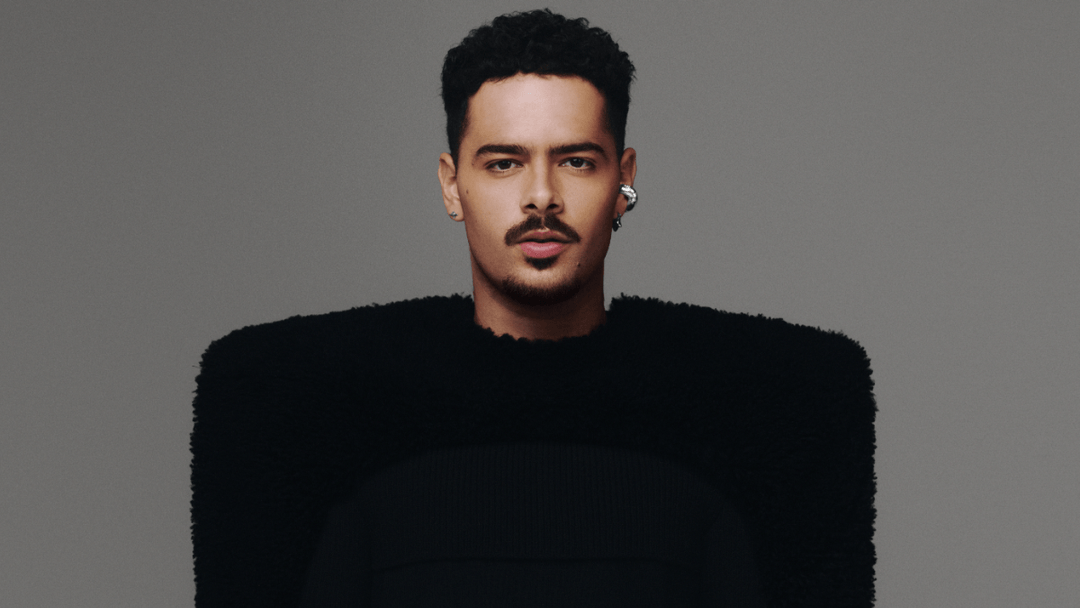 Pedro Sampaio transforma o The Town 2025 com o espetáculo “Made in Caos”