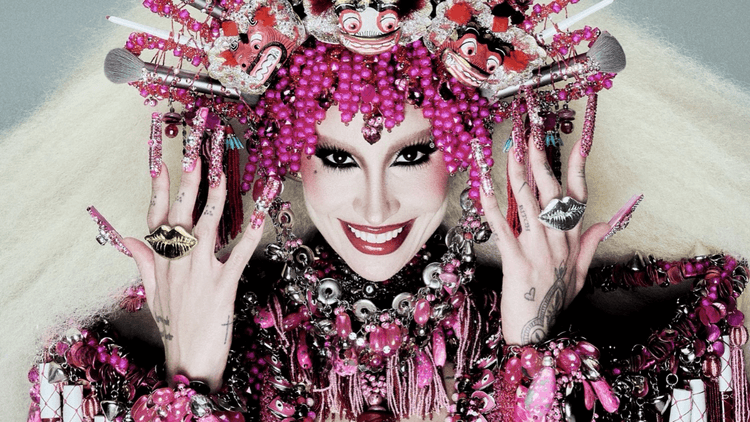 Bianca Andrade resgata o espírito de Elke Maravilha no Baile da Sephora 2025