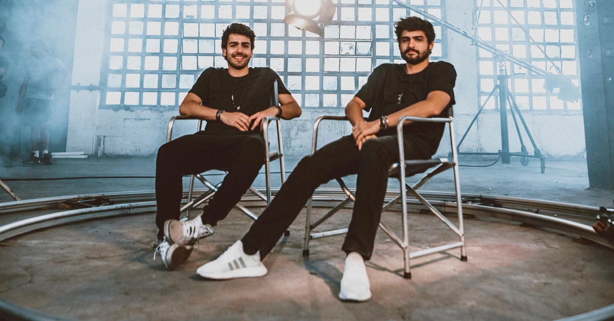 Cat Dealers se torna residente da Insomniac TV e show contará com a tecnologia 3D da edição online do Tomorrowland