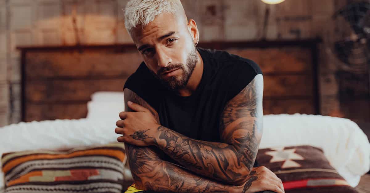 Maluma lança “Loco x Volver”, álbum mais pessoal da carreira e retorno às raízes colombianas