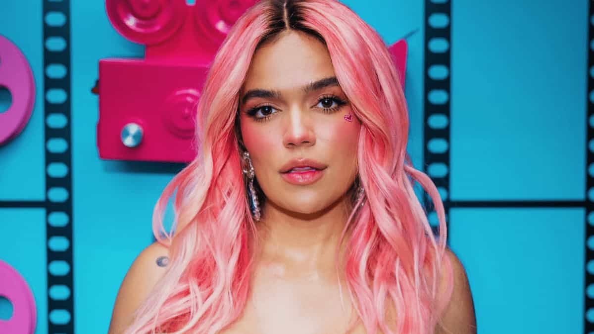 Karol G anuncia turnê “Viajando Por El Mundo Tropitour” e confirma show no Brasil