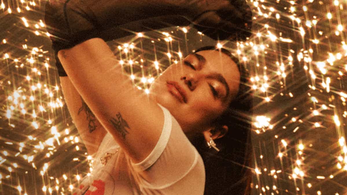 Dua Lipa lança álbum ao vivo e filme da “Radical Optimism Tour” gravados no México